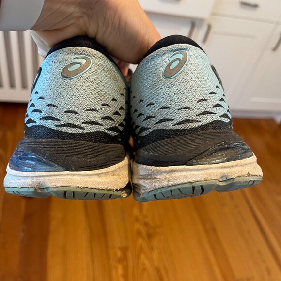 ASICS gel cumulus 19 size 8 women’s - Picture 5 of 5